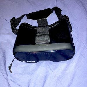 PHONE VR HEADSET BUILT IN AUDIO!